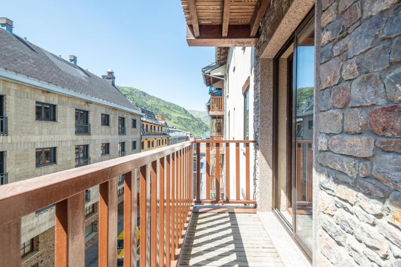 Apartamentos Nevada Mikka 3000 Pas De La Casa Bagian luar foto